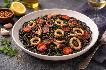 Pâtes à l'encre de seiche
