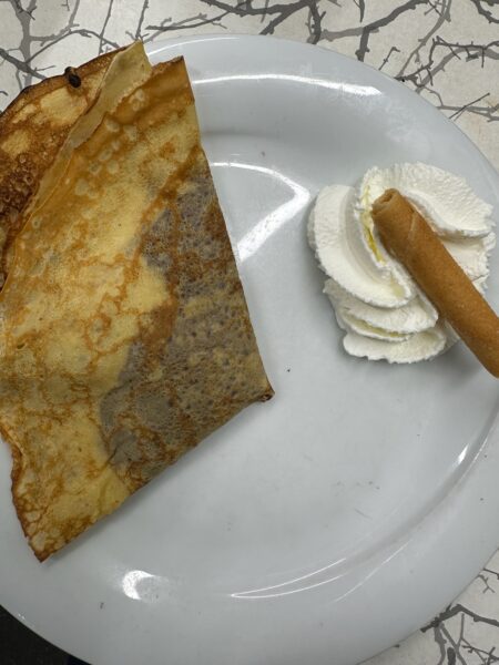 Crêpe au nutella ou chocolat ou crème fouettée